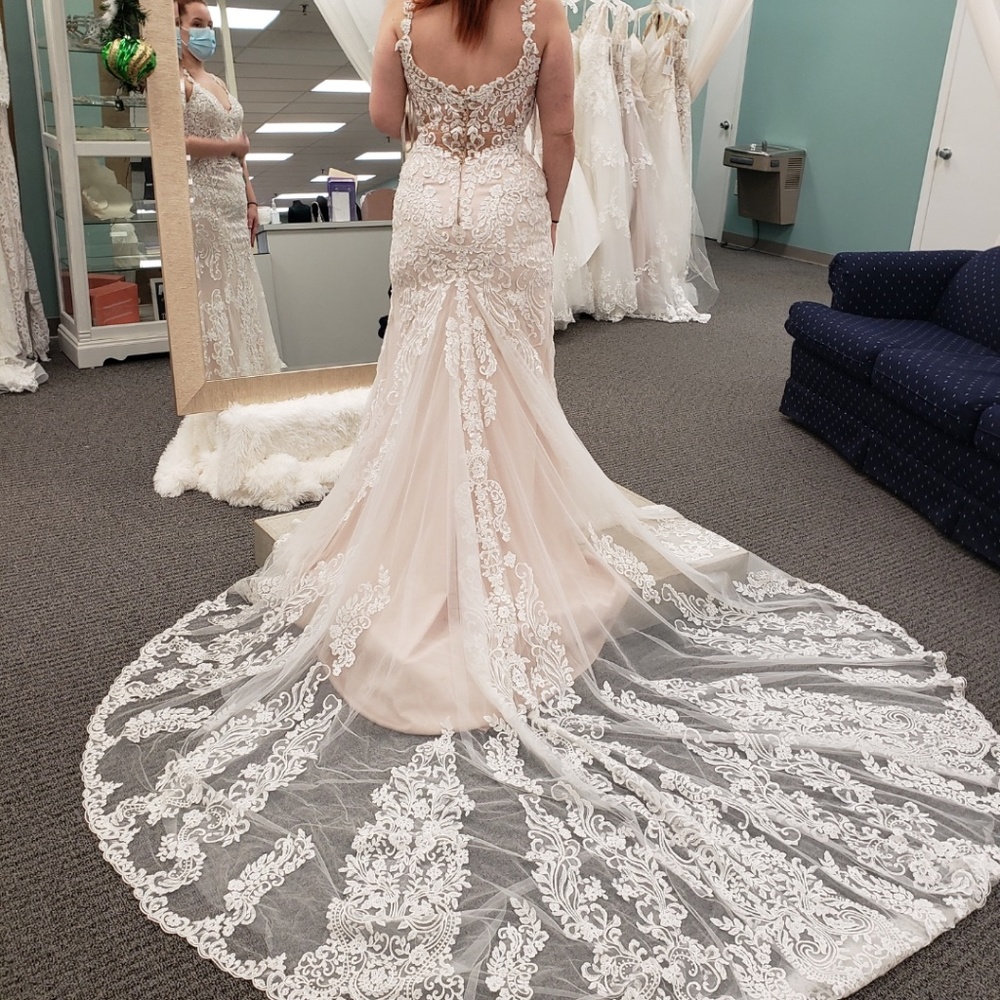 Martin Thornburg Wedding Dress size 12